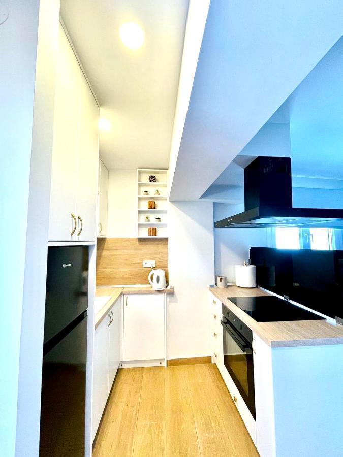 Iris Luxury House Apartment Agioi Deka  Exterior photo